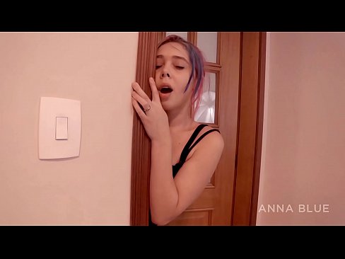 ❤️ Aghju tornatu à u mo fratellu. Aghju avutu sessu cù a so fidanzata. rimborsu lesbiche. Super sex à noi ️❤